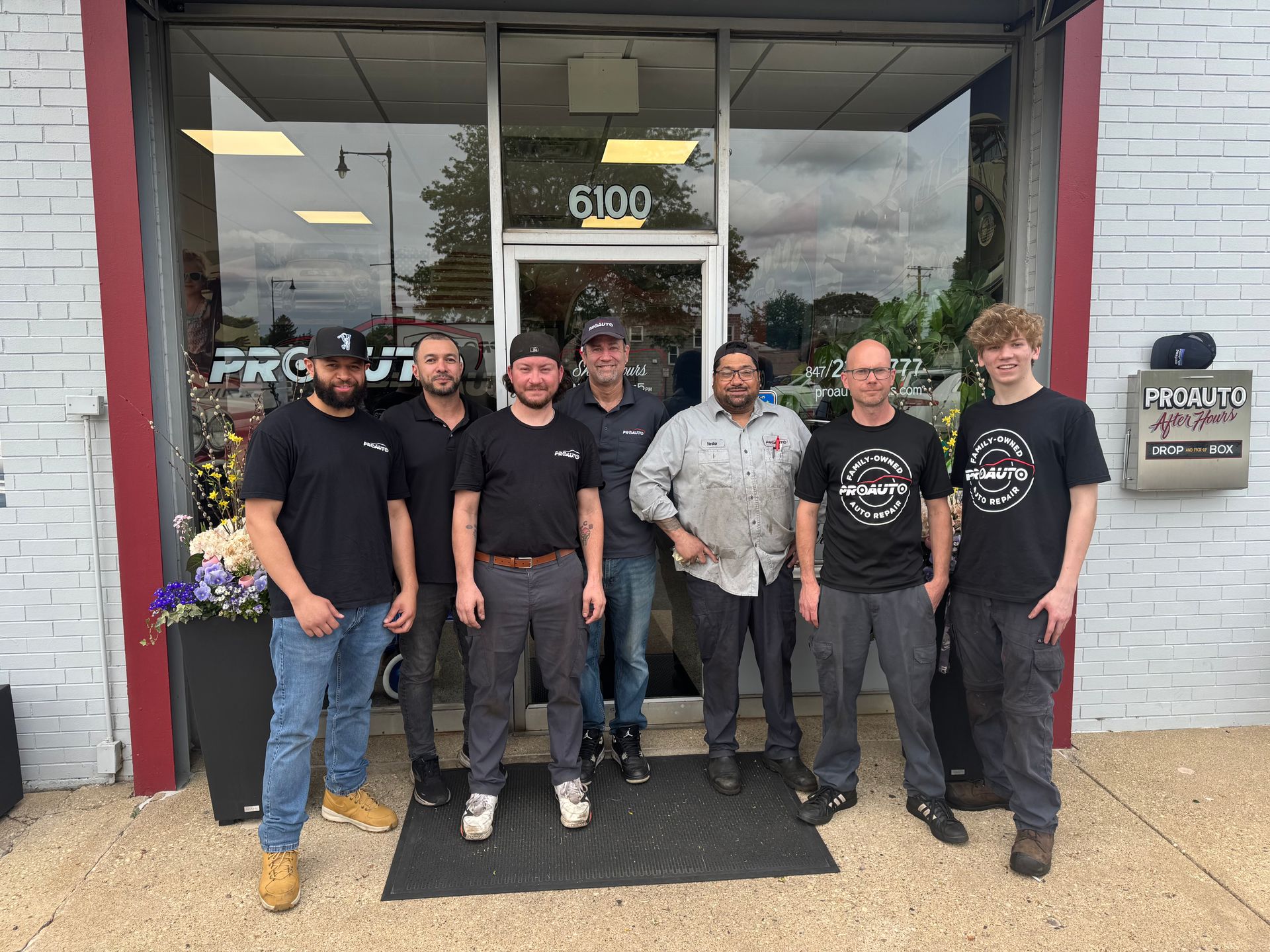 ProAuto Team Members