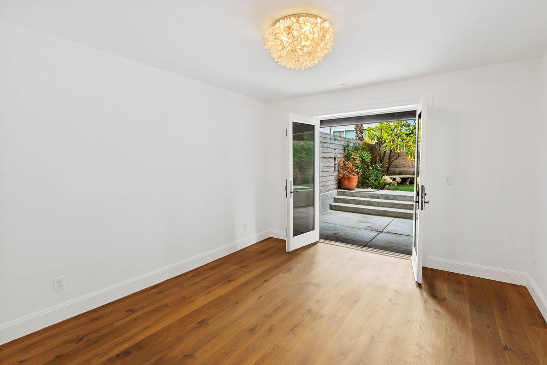 RENTED: Mission District – 2523 Harrison Street