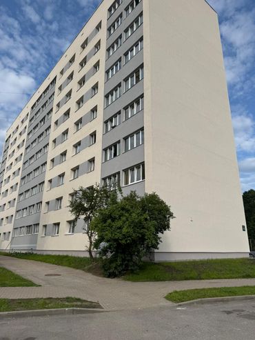 Daudzdzīvokļu dzīvojamās mājas Parka ielā 13, Olainē, Olaines novadā, energoefektivitātes paaugstināšanas pasākumi (2024/2025).
