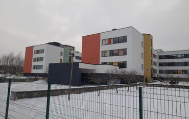 Ādažu vidusskolas ēkas B korpusa, B un C korpusa savienojošās daļas un ēdnīcas daļas fasādes vienkāršotā atjaunošan