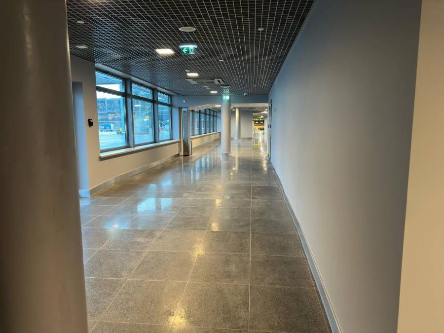 B8/B9 un B1 iekāpšanas sektoru pārbūve Starptautiskajā lidostā 