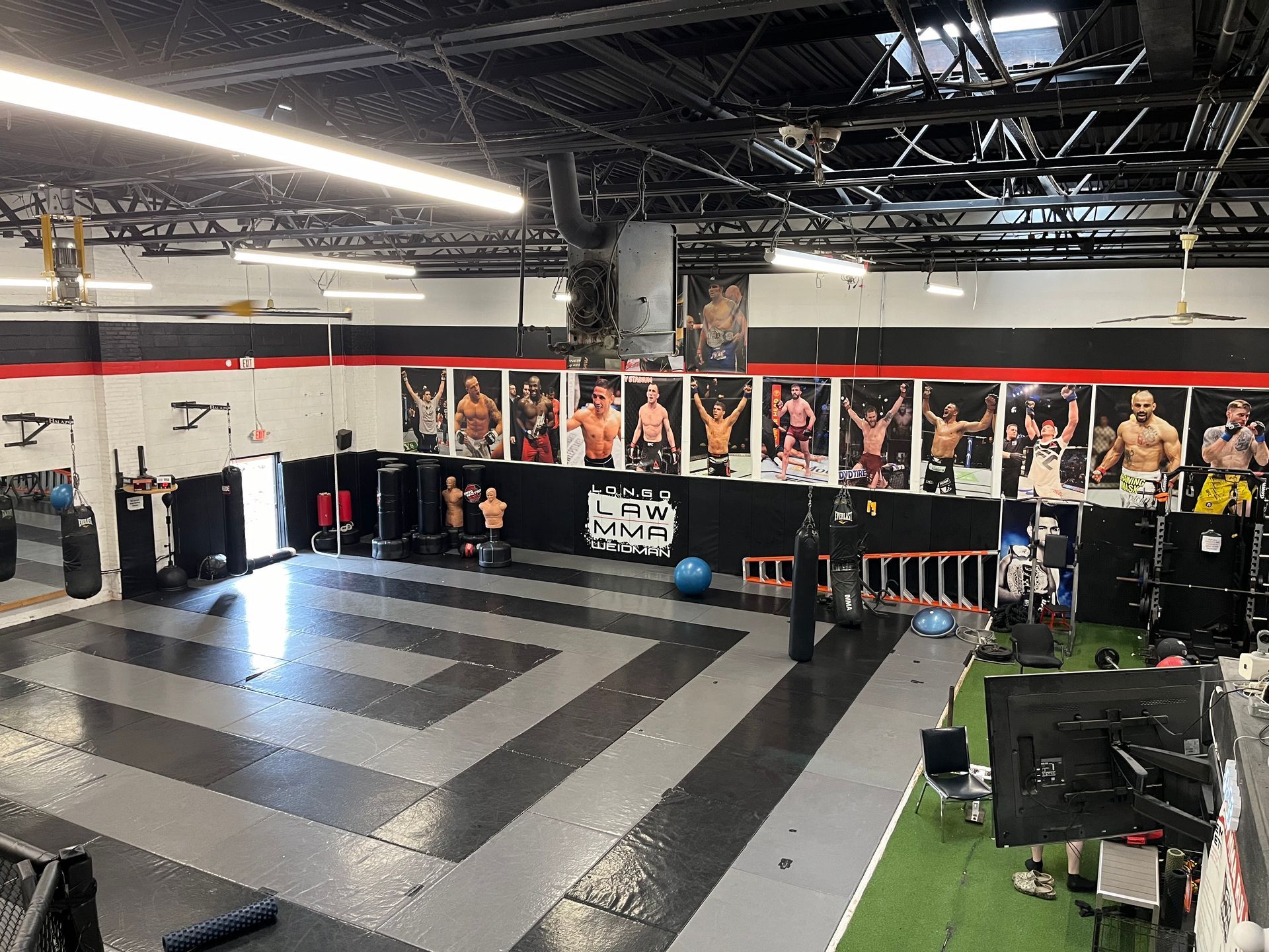 Beginners practicing stance and basic strikes at Ray Longo's Mixed Martial Arts in Garden City, NY.