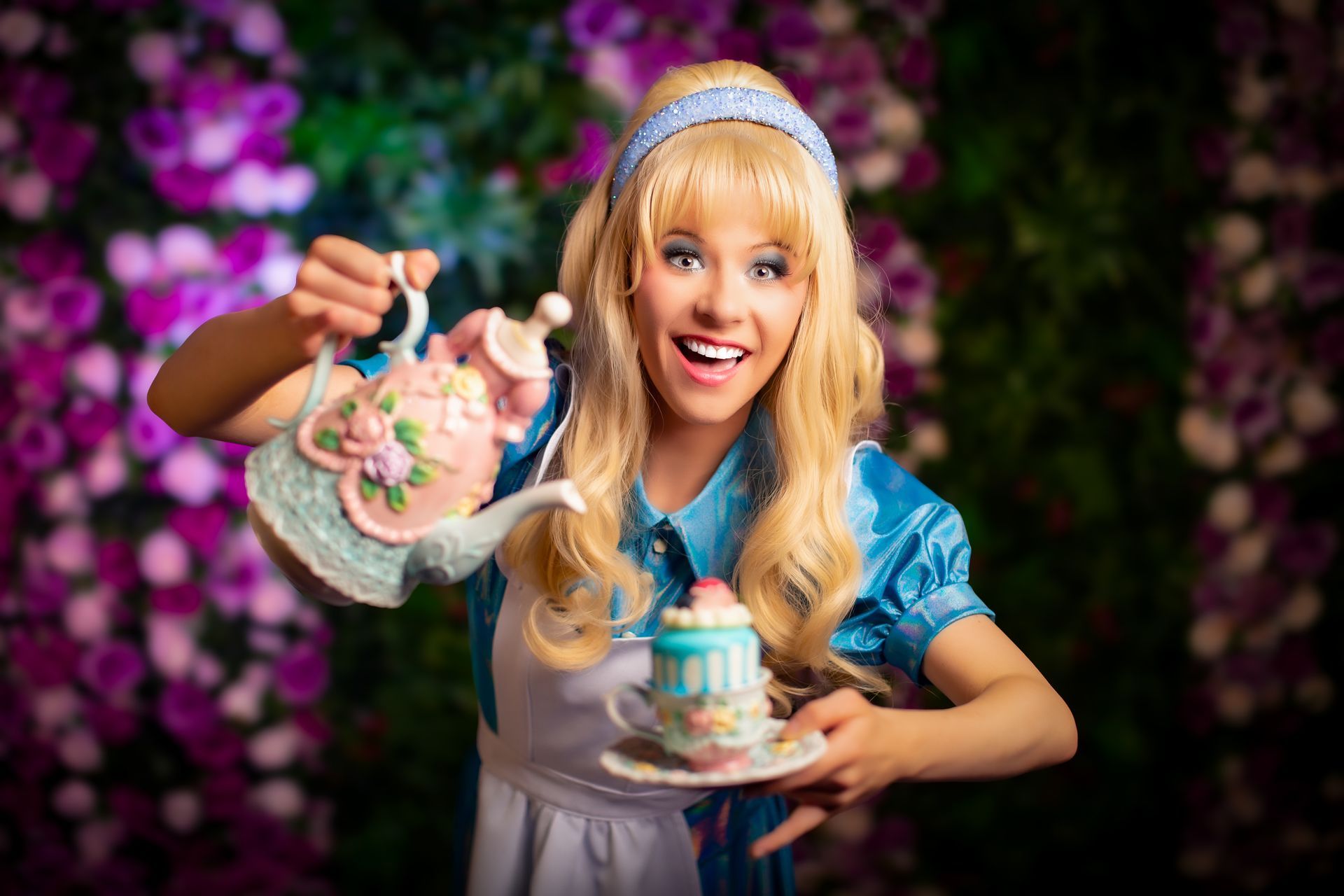 Sanne als Alice