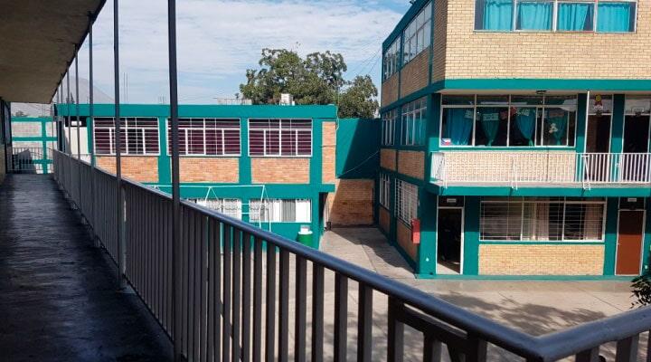 COLEGIO ROBERTS