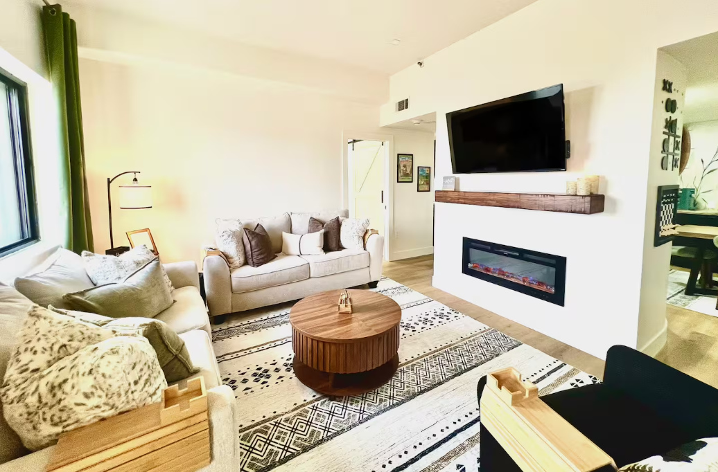 CloudSide Living Room