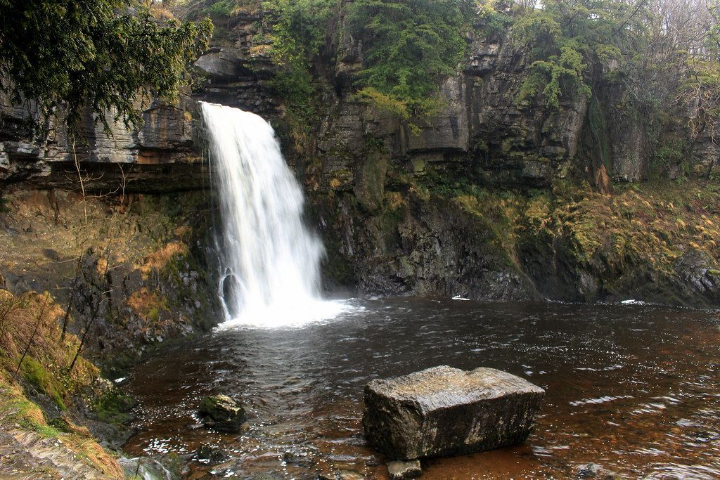  Ingleton Waterfall Trail and Thornton Force