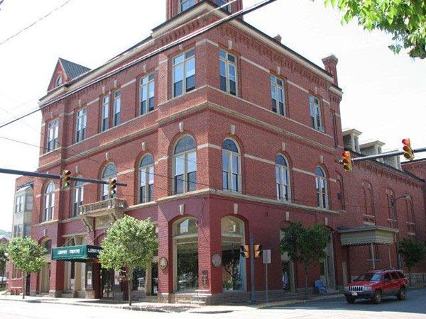 Struthers Library Theatre Warren, PA — Latrobe, PA — Keystone Masonry Restoration