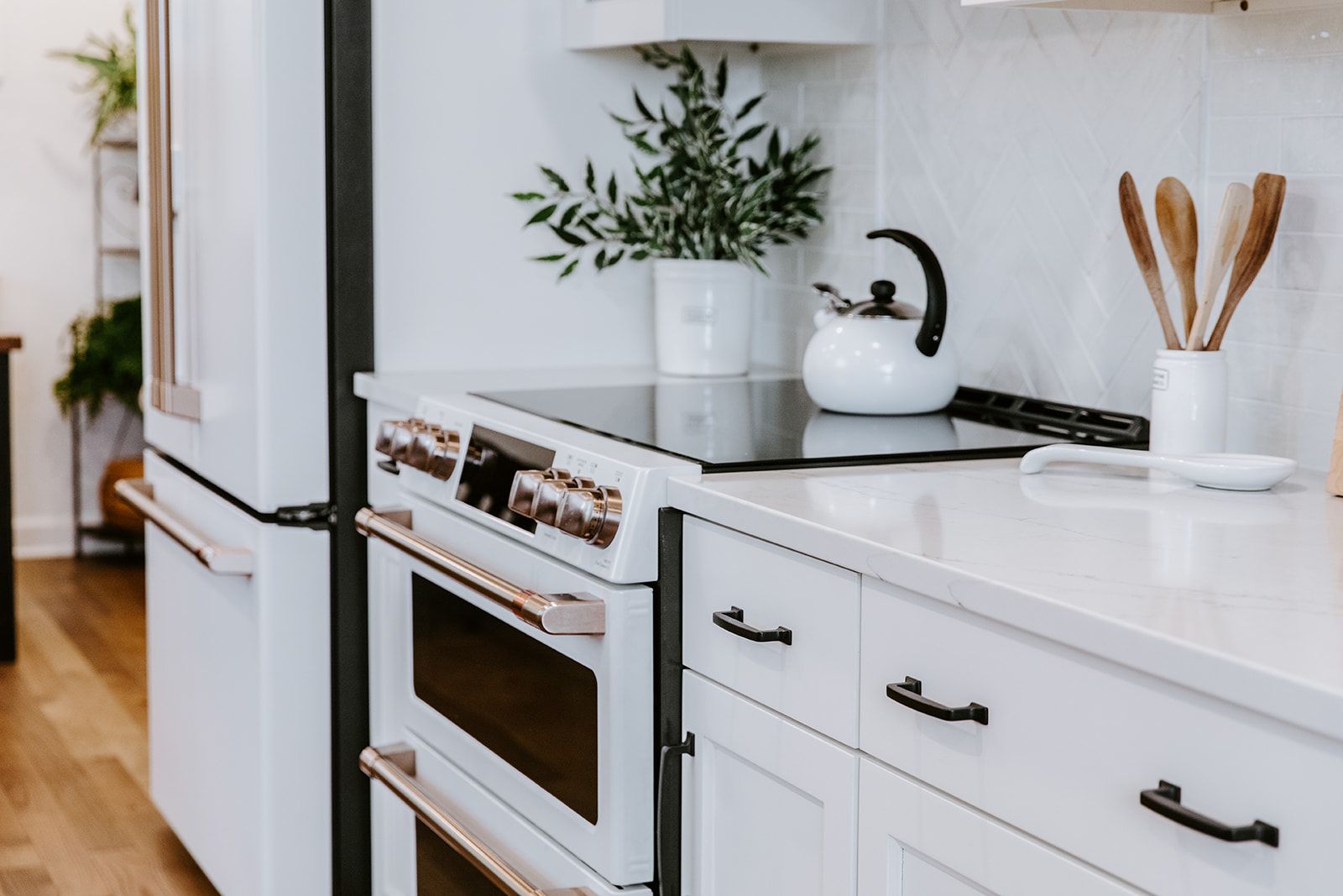 Kitchen cabinets