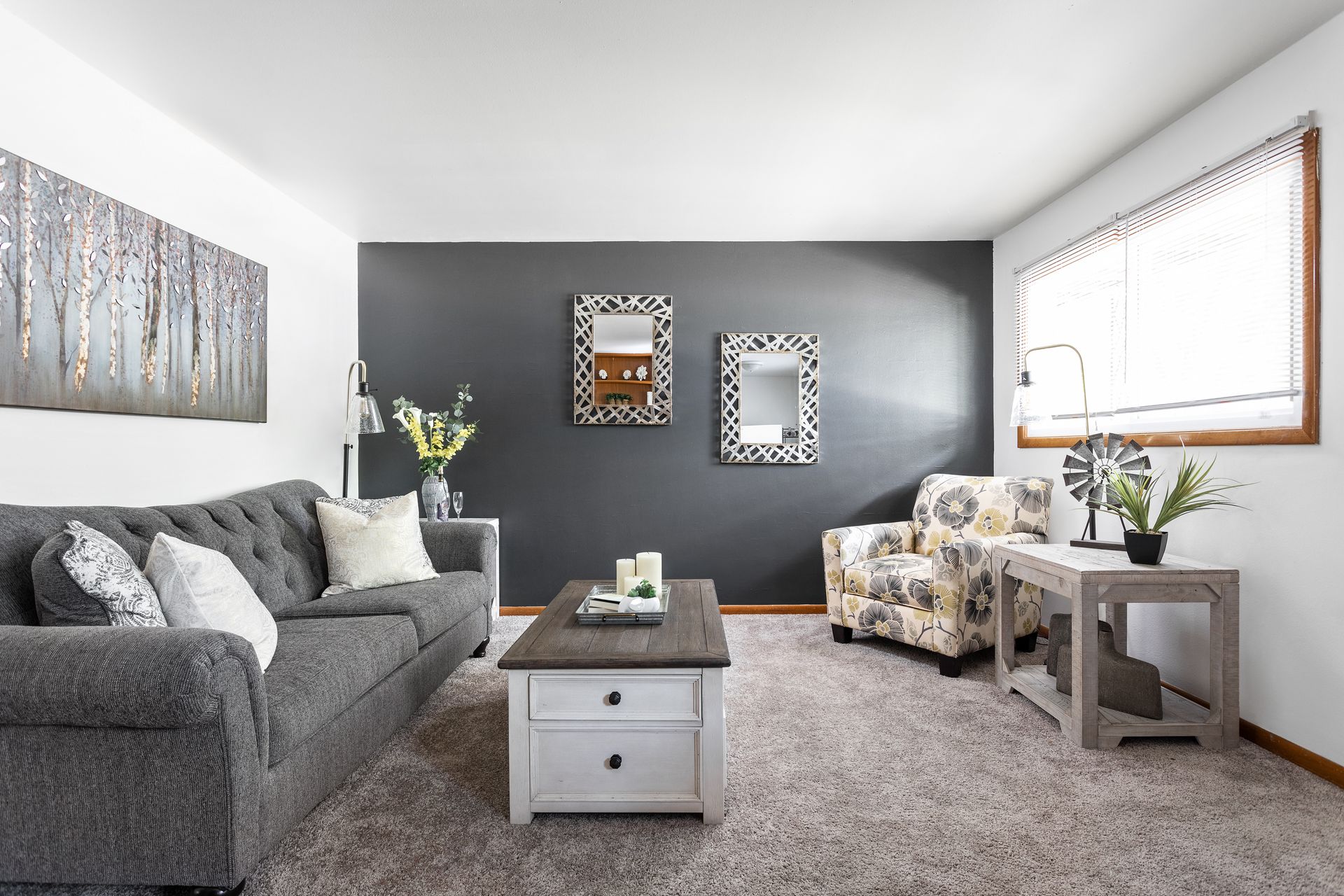 2 BEDROOM