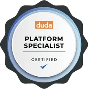 A badge that says duda platform specialist certified