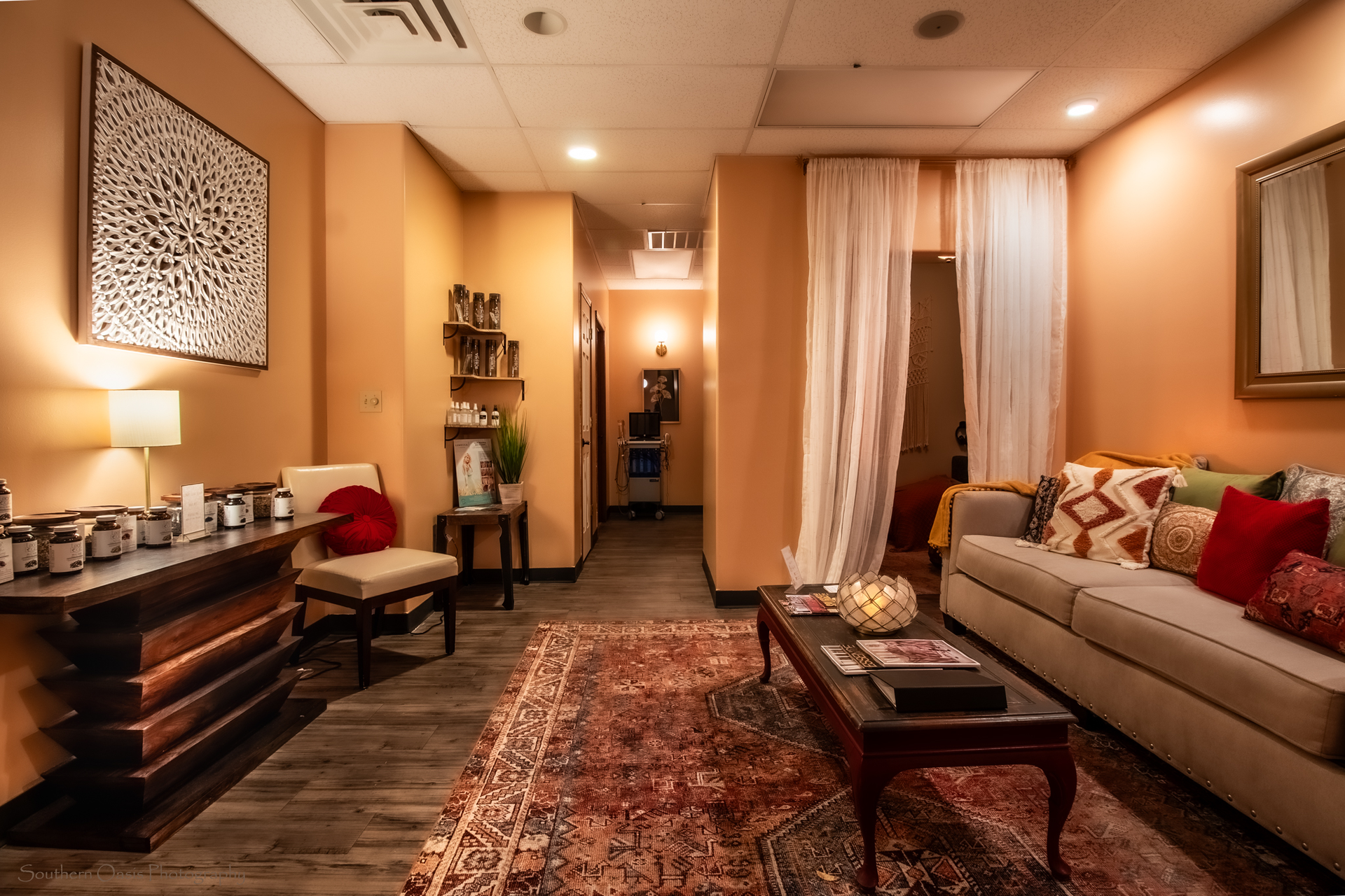 Image of the lounge area at Bohemia Healing Spa East