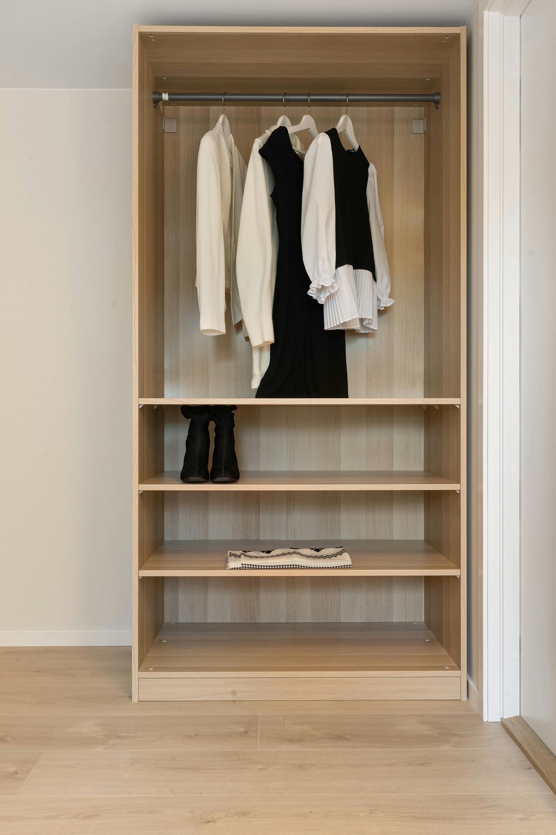 Closet organizer