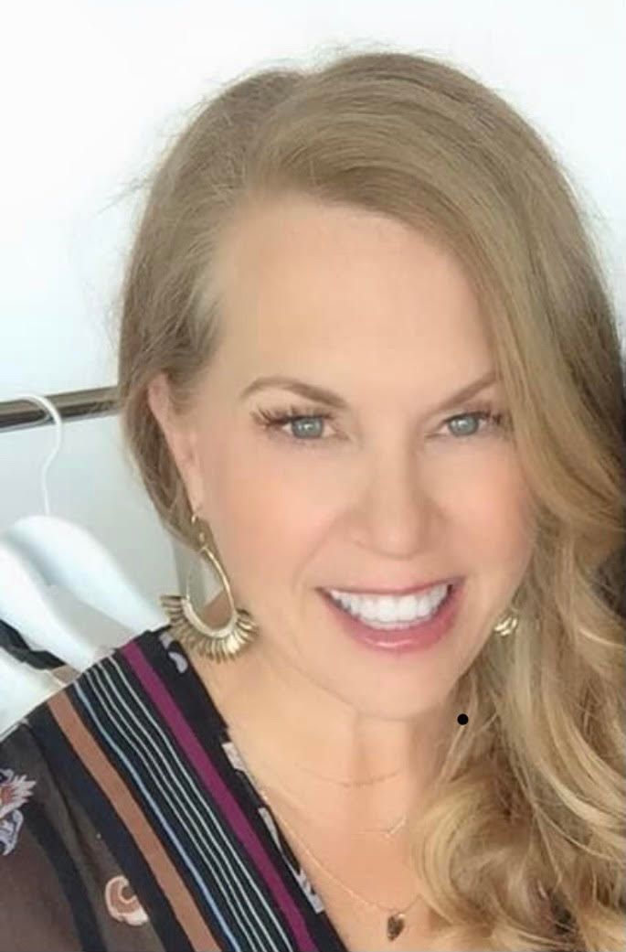 Lisa | Instructor at Club Yoga Dayton