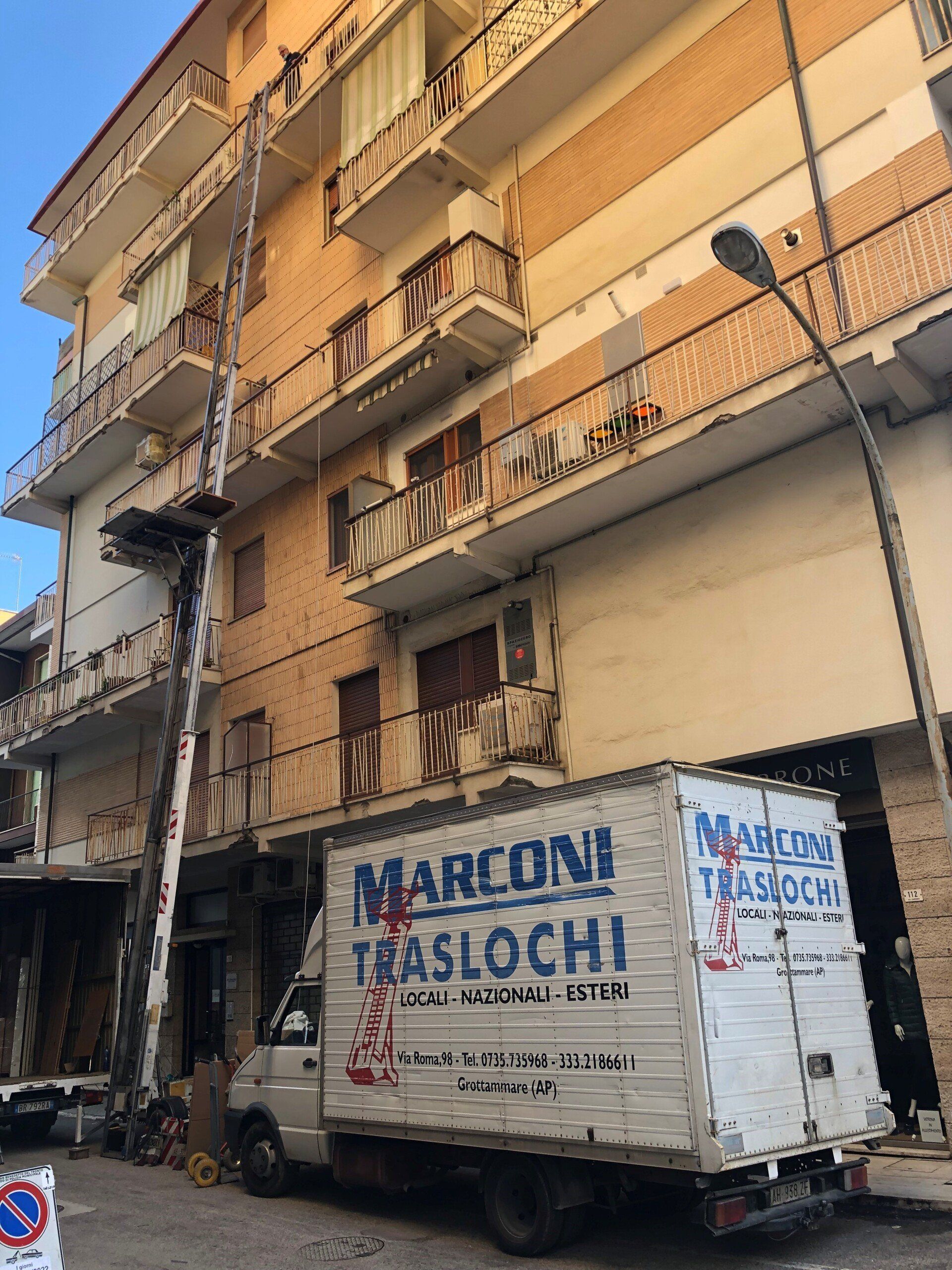 scala per trasloco