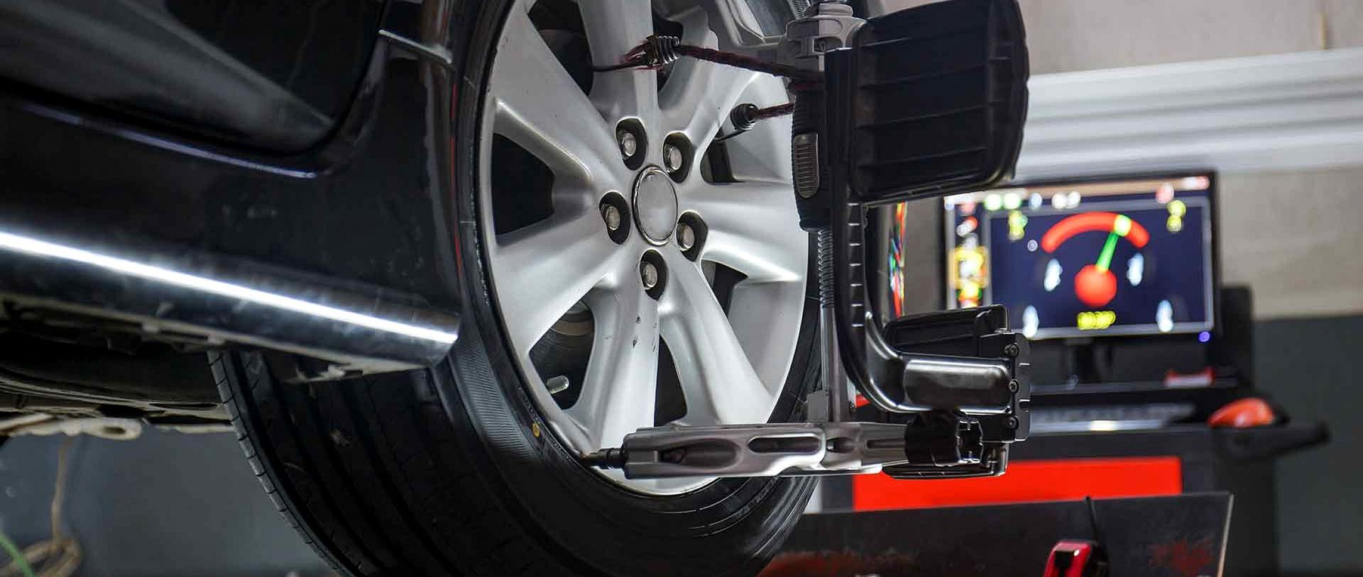 Alignment Services in Houston, TX | Clutch Automotive
