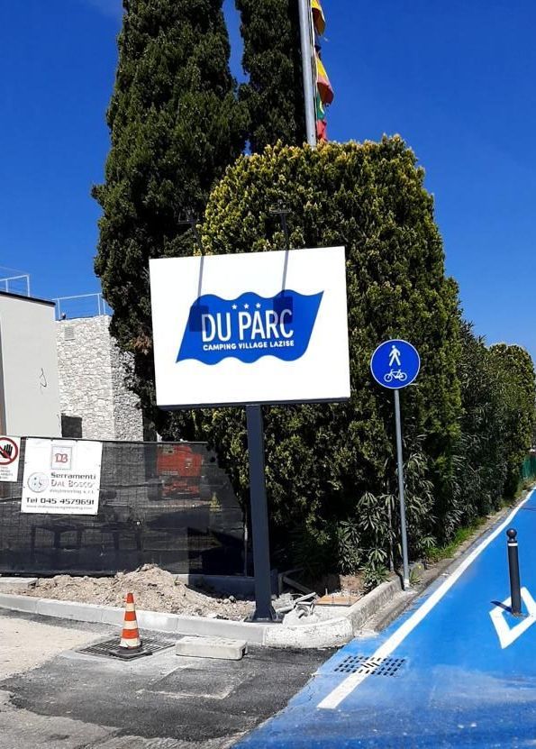 insegne alluminio