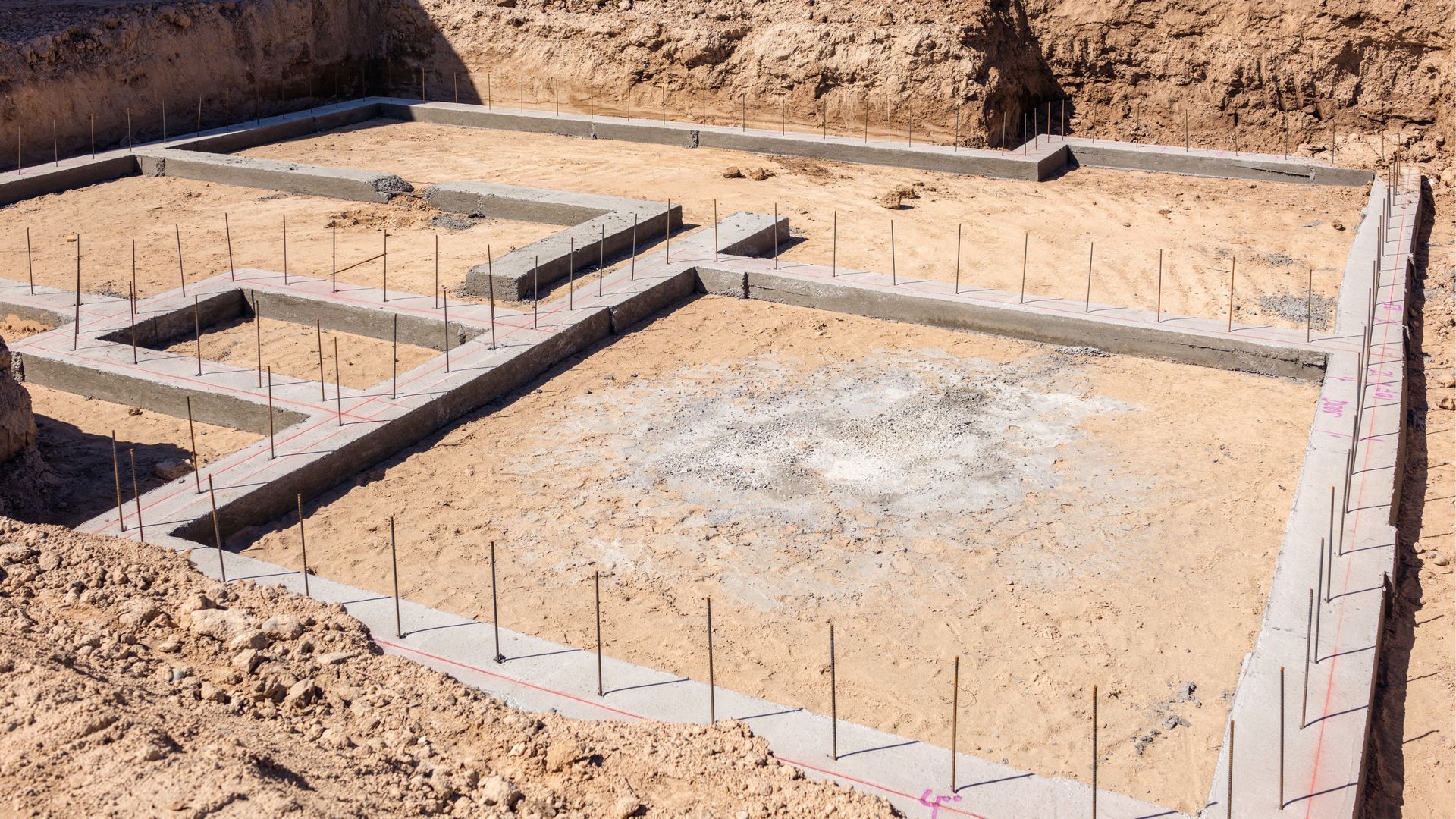 Reinforced concrete walls for a house build in Rochdale. Concrete supplied by PureMix Volumetric Concrete.