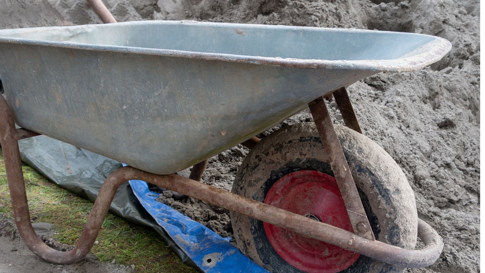 Wheelbarrow