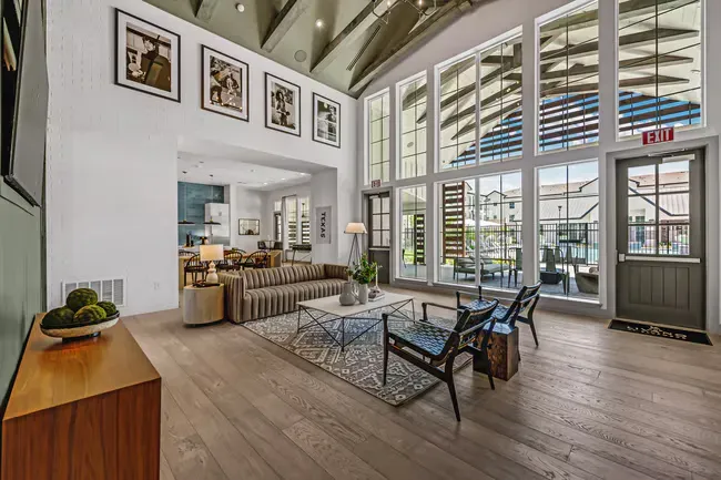 Atlas Bluewood apartment photo