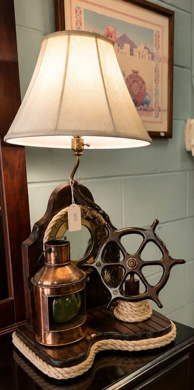 Vintage Finds merchandise example 3