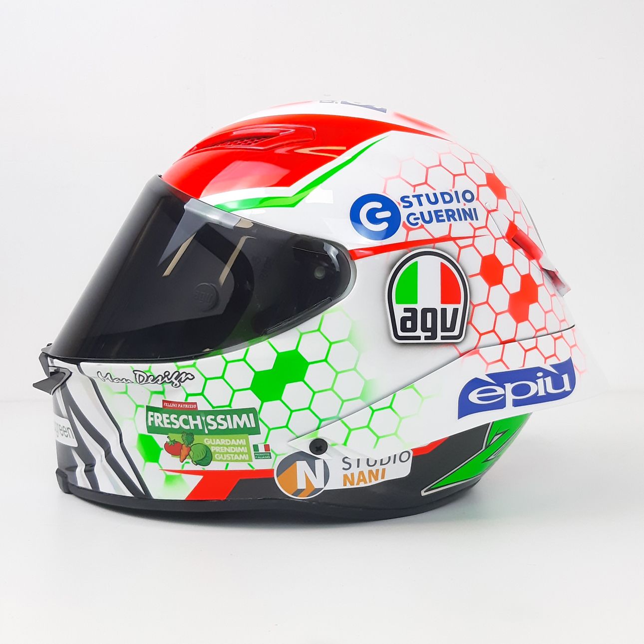 aerografia su casco