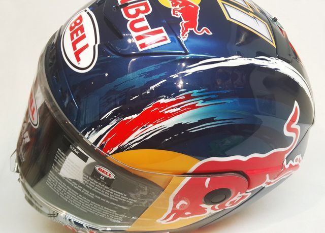 aerografie su casco