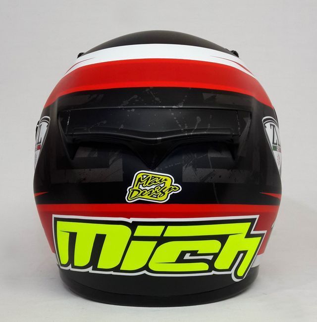 aerografia su casco