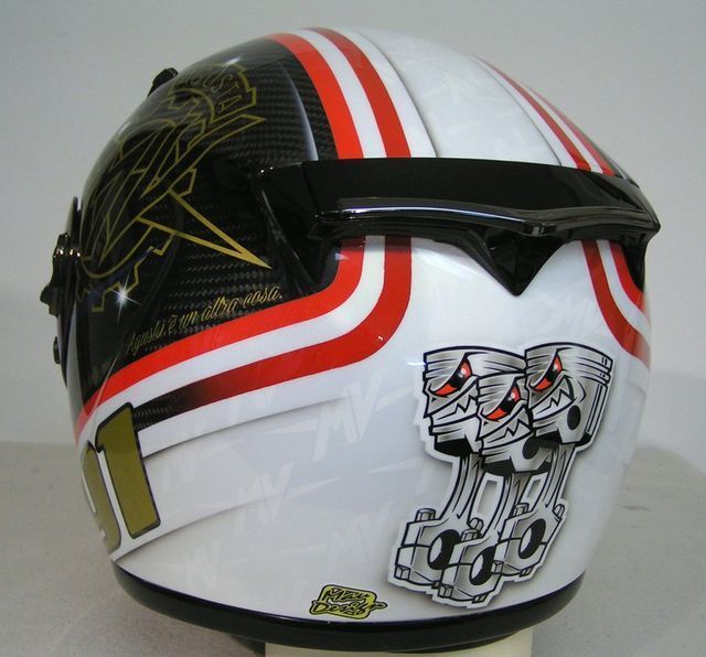 aerografia su casco