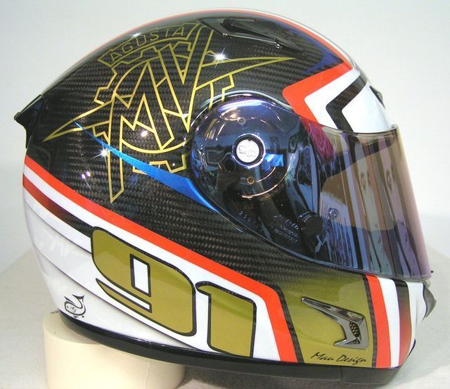 aerografia su casco