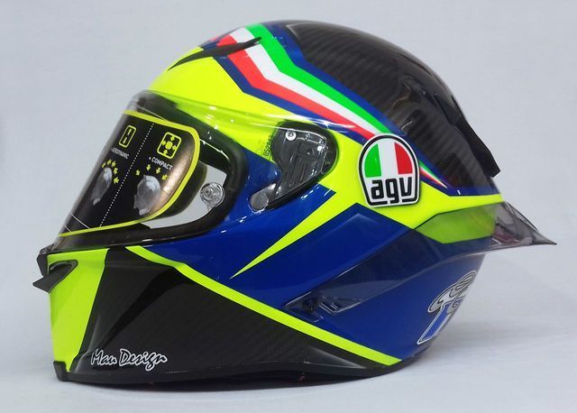 aerografia su casco