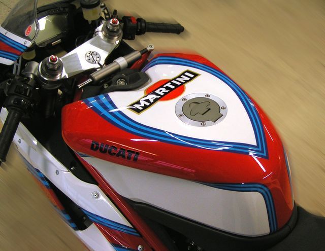 aerografia su moto