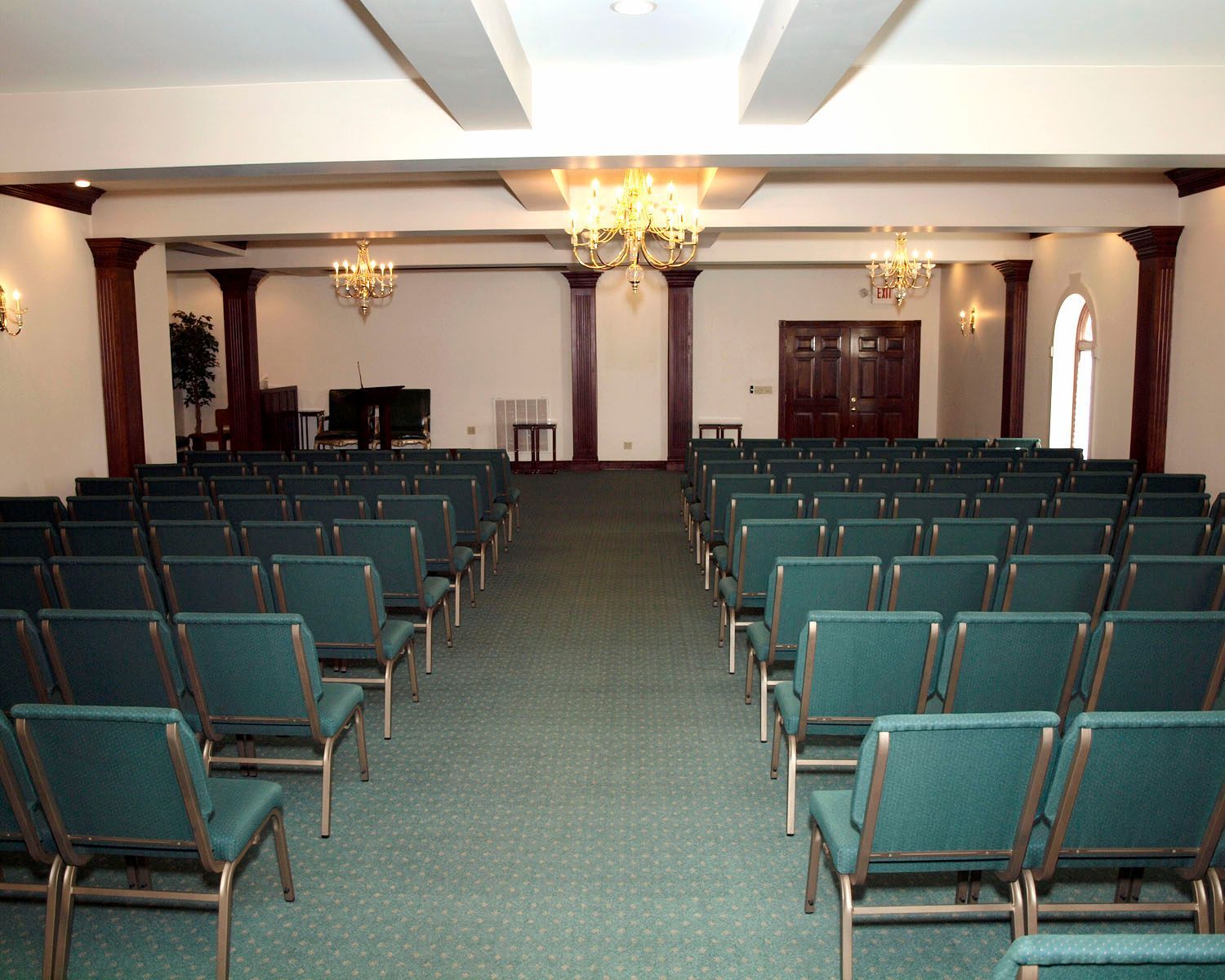 Chapel of Brooks-Durham Funeral Home in Pineville, KY