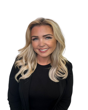 Amy-Senior-Stylist