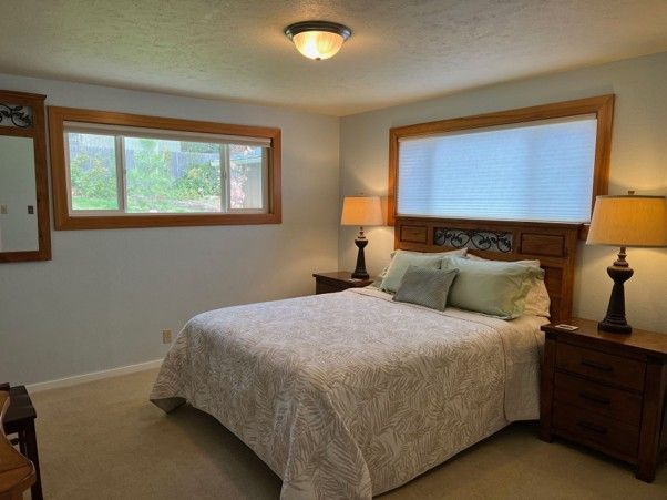 book vacation home rentals in Bend