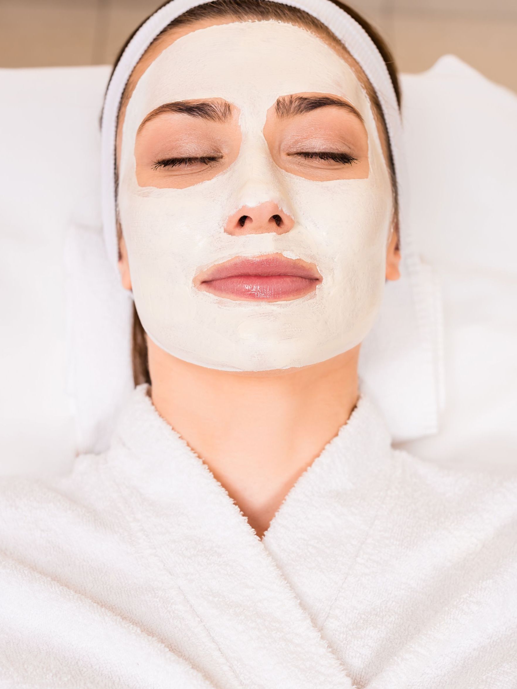 woman with face mask