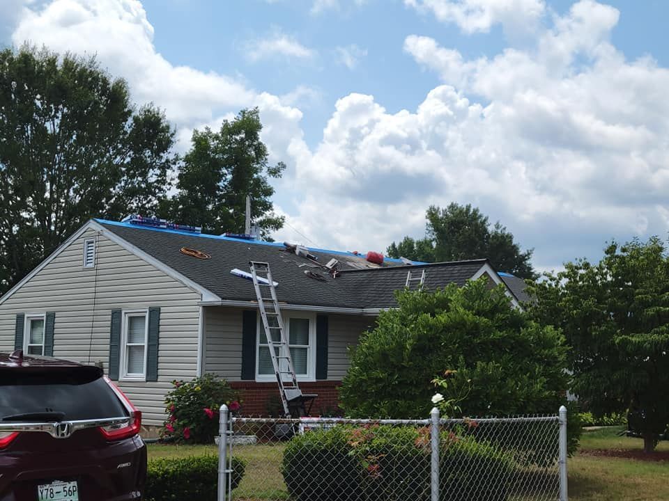 Fixing the Roof — Kingsport, TN — McMurray Boy's Roofing