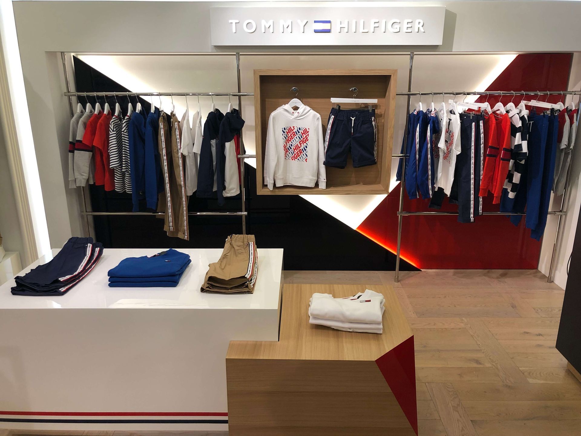 New Look UK Bespoke Joinery Tommy Hilfiger Retail Space