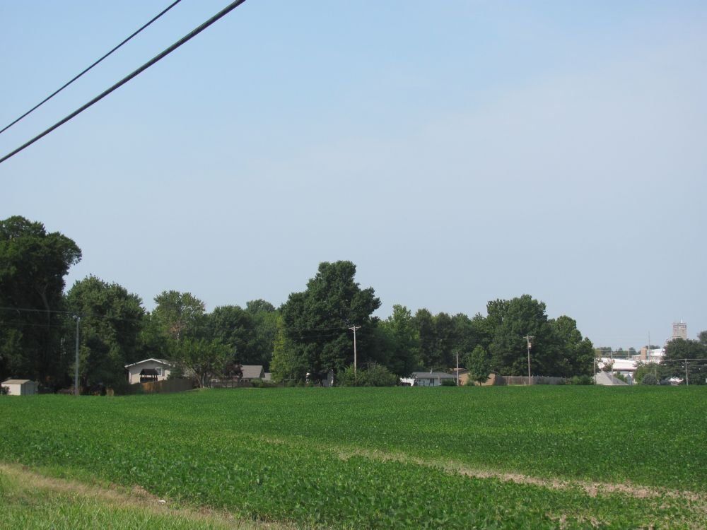 11 Acres, Poplar St