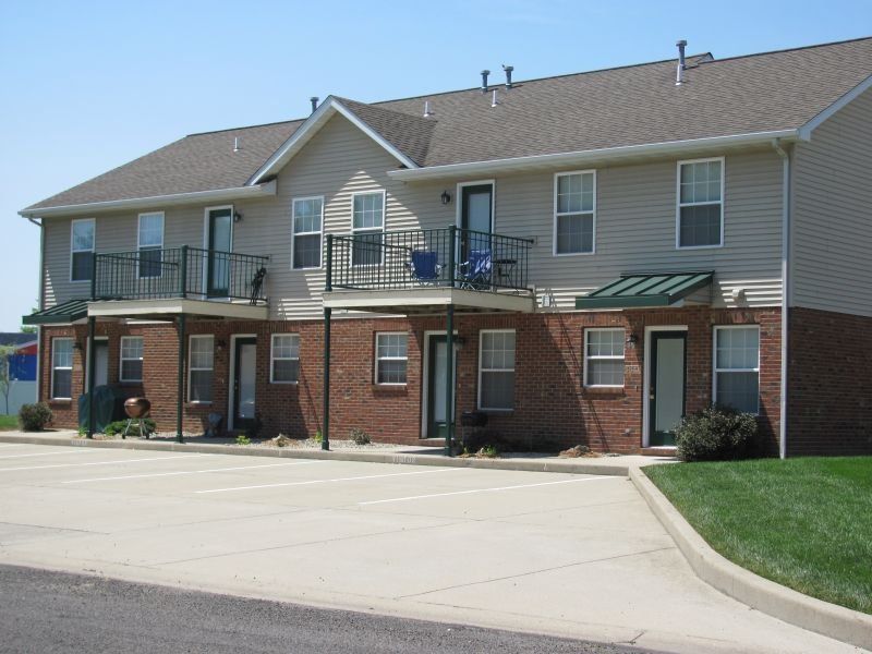 Cedar Pointe