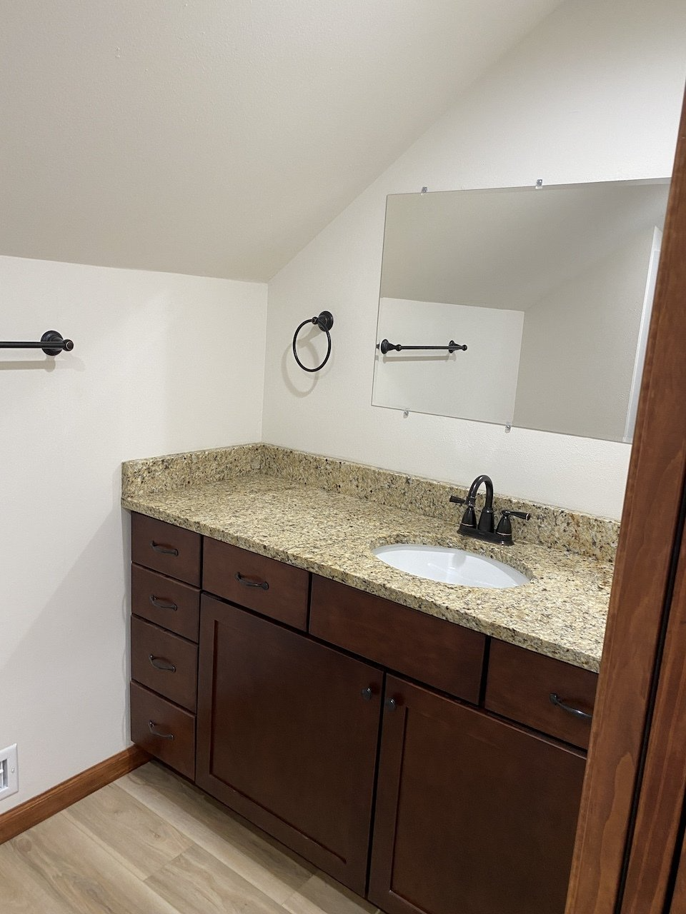 Magnolia Bathroom