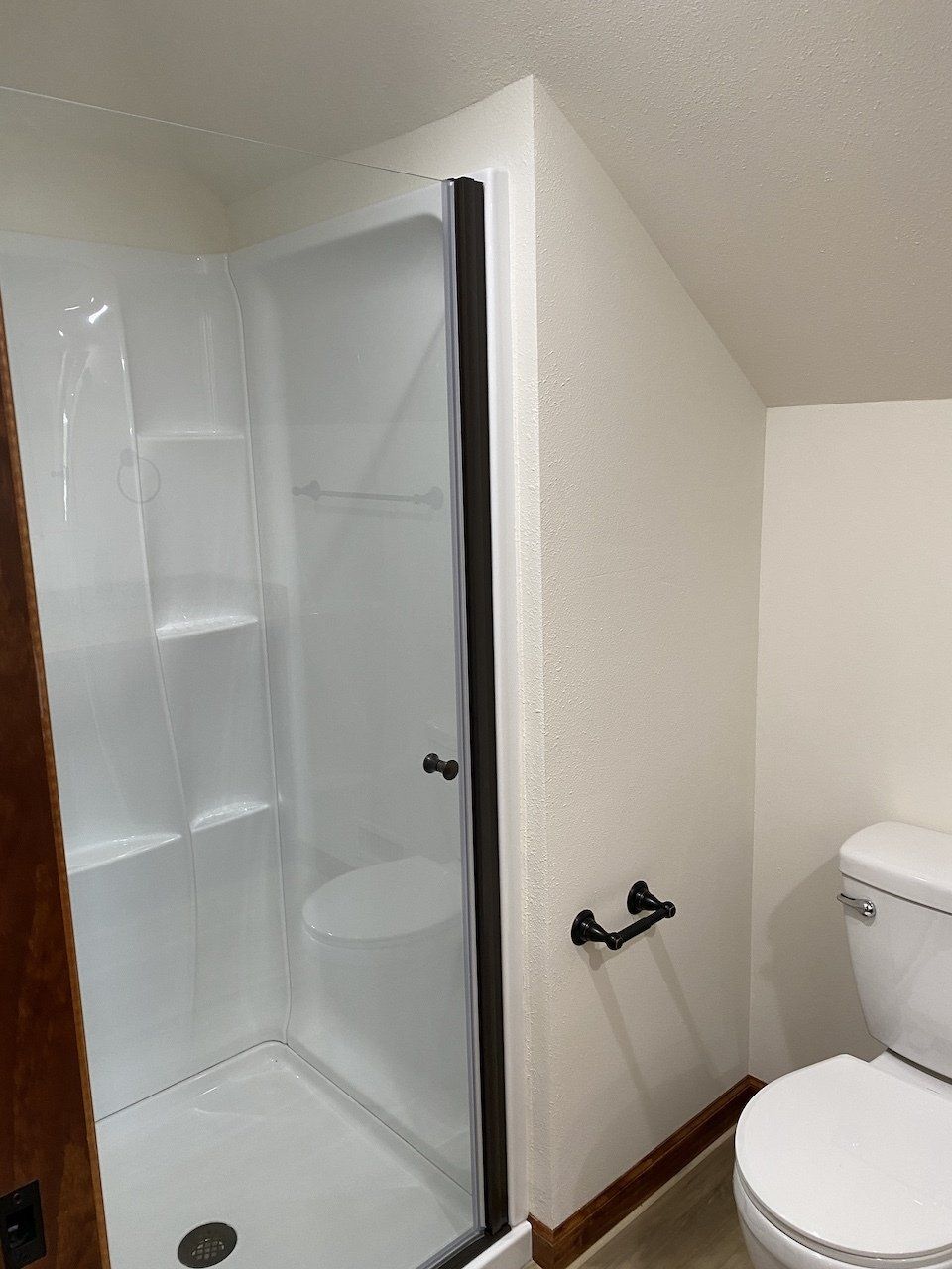 Magnolia Bathroom