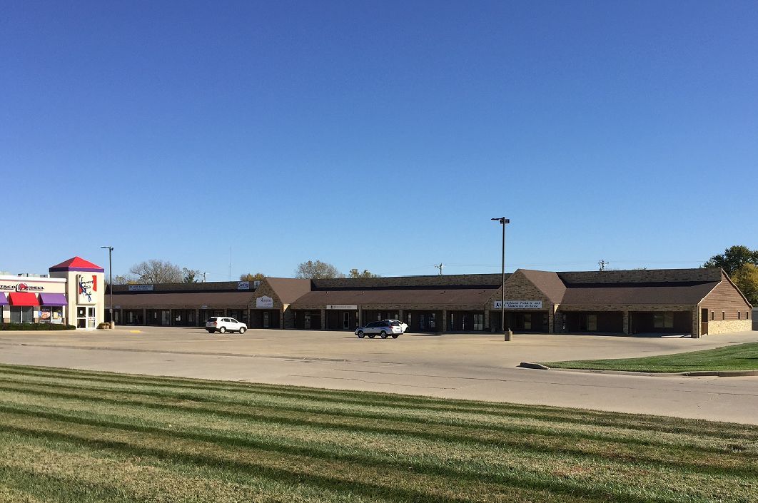 Woodcrest Plaza