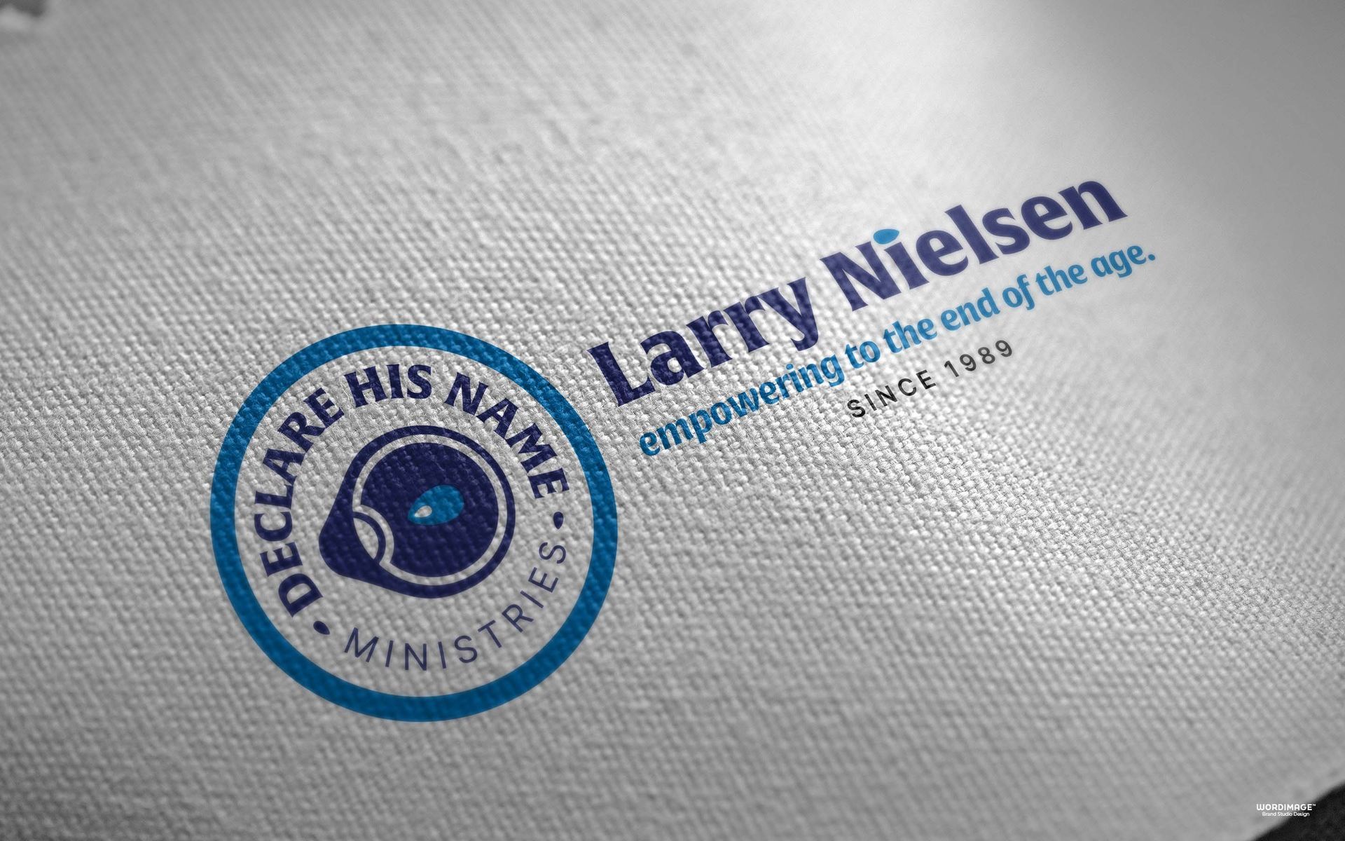 The name larry nielsen is on a piece of paper