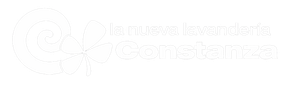 Logotipo blanco con un icono de cerebro estilizado y las palabras “The Cognitive CoPilot” sobre un fondo blanco.