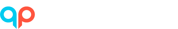Logotipo “qp” azul y naranja sobre fondo blanco