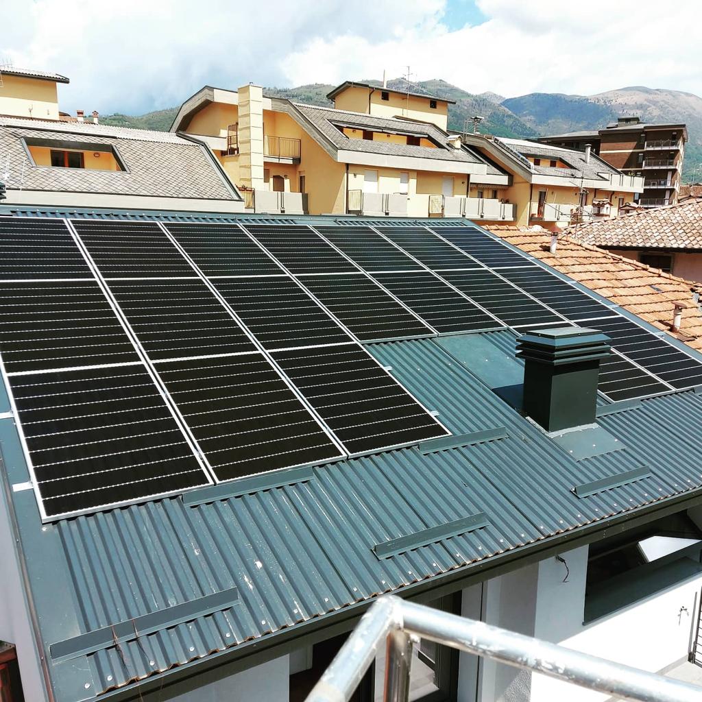 Impianti fotovoltaici con accumulo Tesla