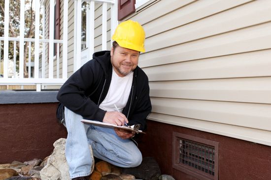 Smiling home inspector - Decatur, AL - Home Inspection Pros