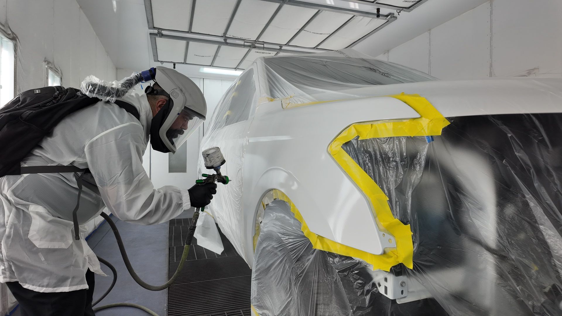 Hill's Paint & Body_Services Photo04