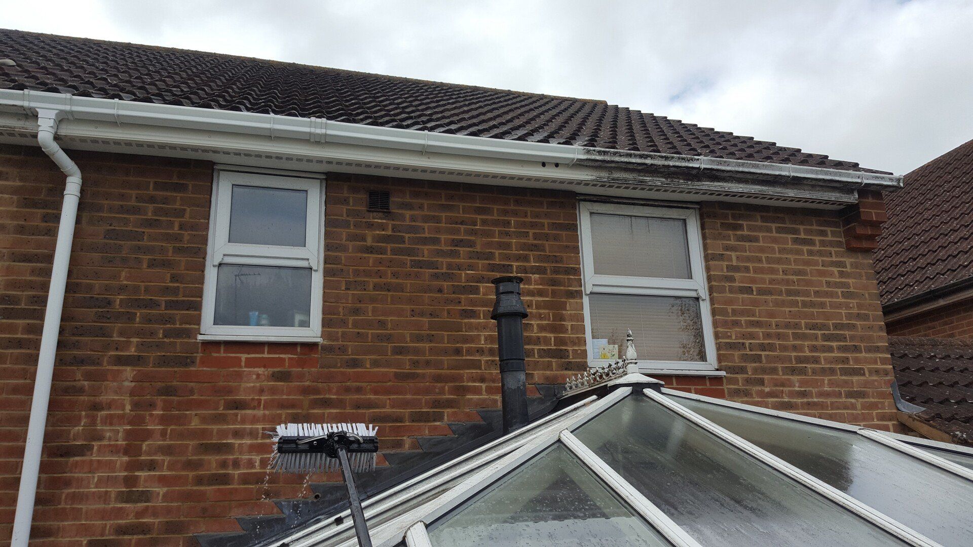 OFFITS, FASCIA, CLADDING AND GUTTER CLEANING