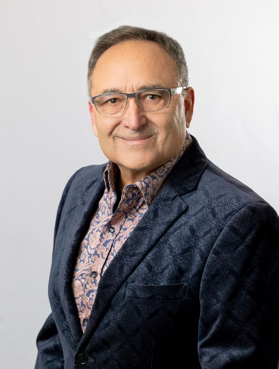 Paul Fernandez 